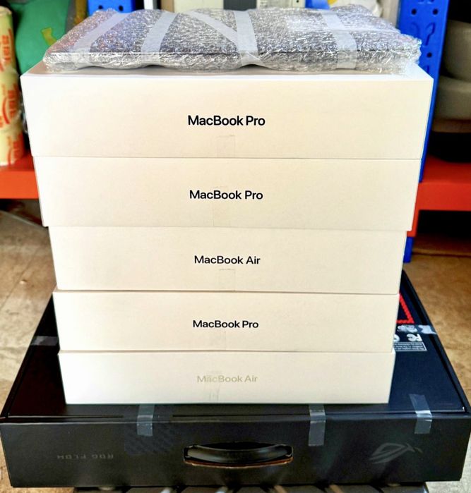 MacBook Pro M1 - Silver 8/256