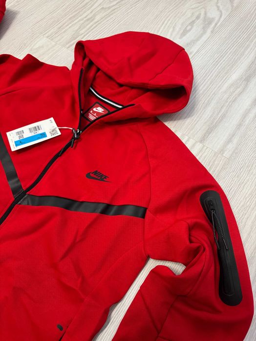 Trening NIKE Tech Fleece din Bumbac Compleu NOU