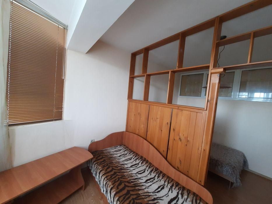 Дава се под наем Тристаен апартамент в Варна, Цветен квартал - 70 кв.м за 400 € - Снимка #6