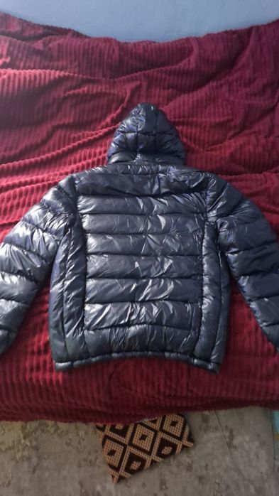 Vând geaca left Point neagră