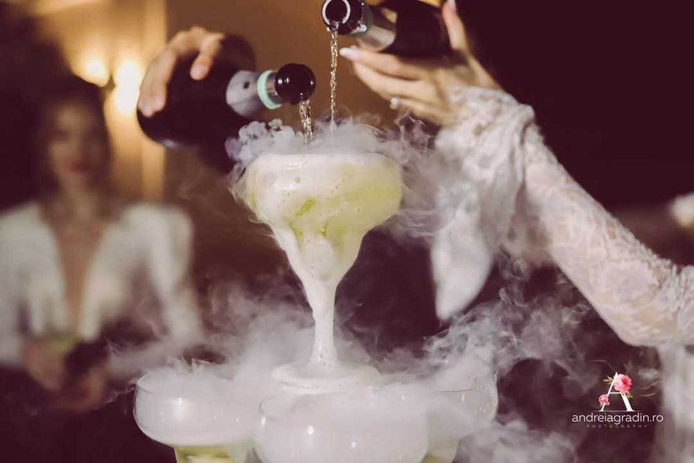 Artificii exterior, Fum greu-gheață carbonică Artificii dansul mirilor