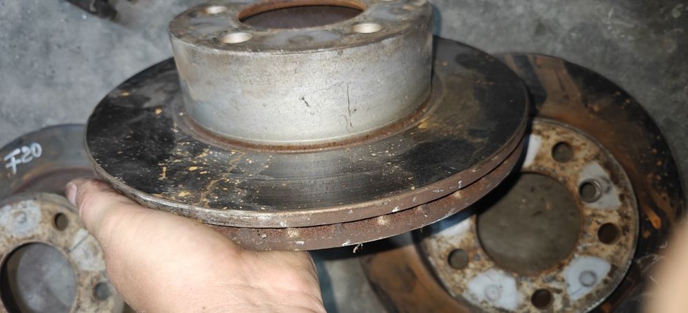 Disc discuri etrier plăcuțe față spate sistem frânare 2.0 bmw seria 1 f20 f21 2018