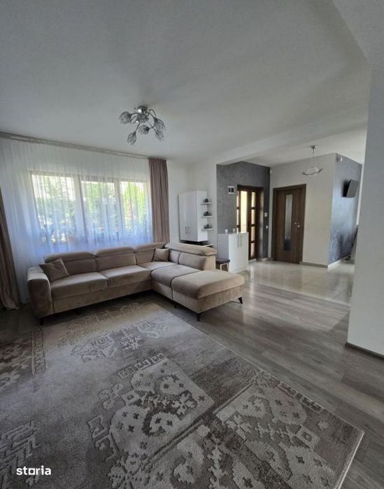 Duplex 4 camere, la cheie, Floresti, zona Sesul de Sus