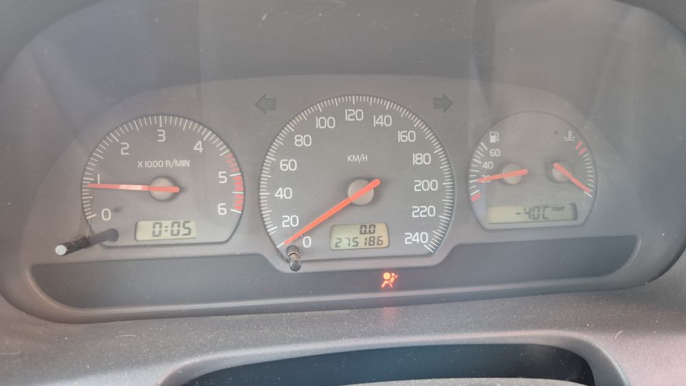 Volvo S40 1.9d / Волво с40 1.9 дизел