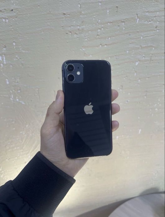 iPhone 11 : iOS 26