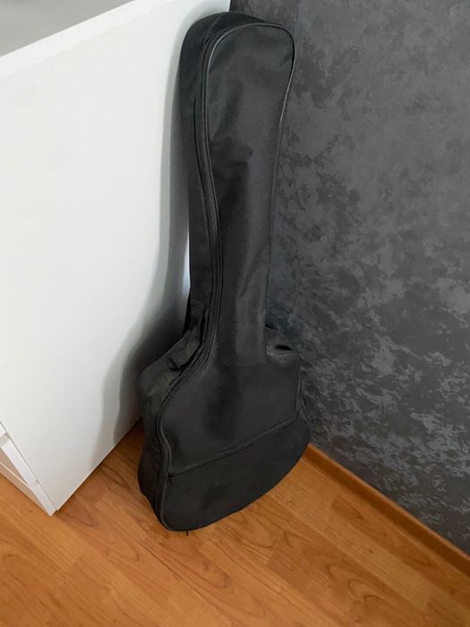 Продаю акустическую гитару “The Olive Tree”