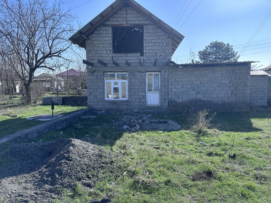 Йер учаска пулот дархонга жойлашкан