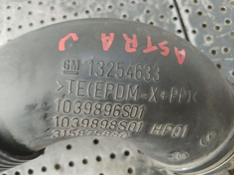 tubulatura admisie 1.7cdti a17dtr opel astra j  13254633