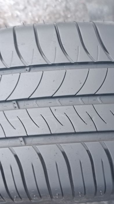215/60/16 Michelin