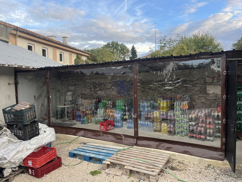 Ветроупорни завеси,тенти,покривала,сенници тип чупещо рамо,перголи.