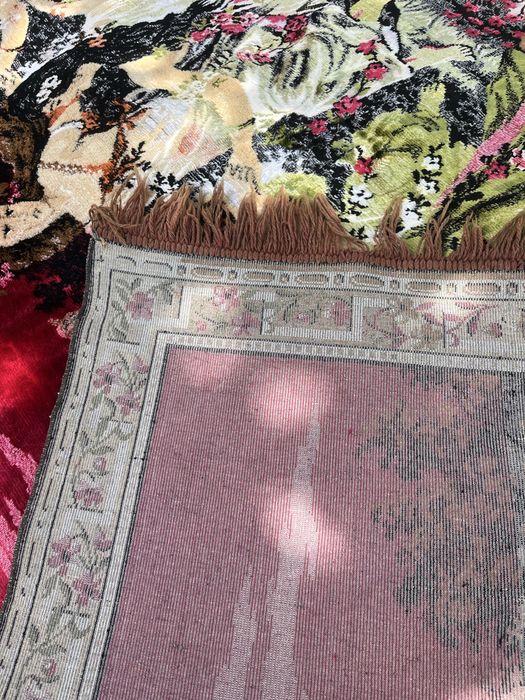 Carpeta rapirea din serai veche 55-60 ani