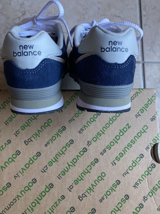 Adidasi new balance 34,5