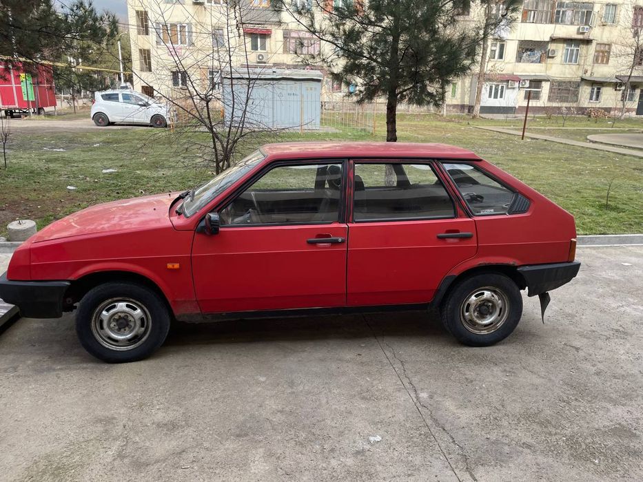 Автомобиль ваз 2109