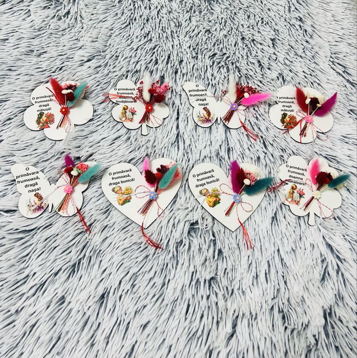 Figurine si plachete martisor