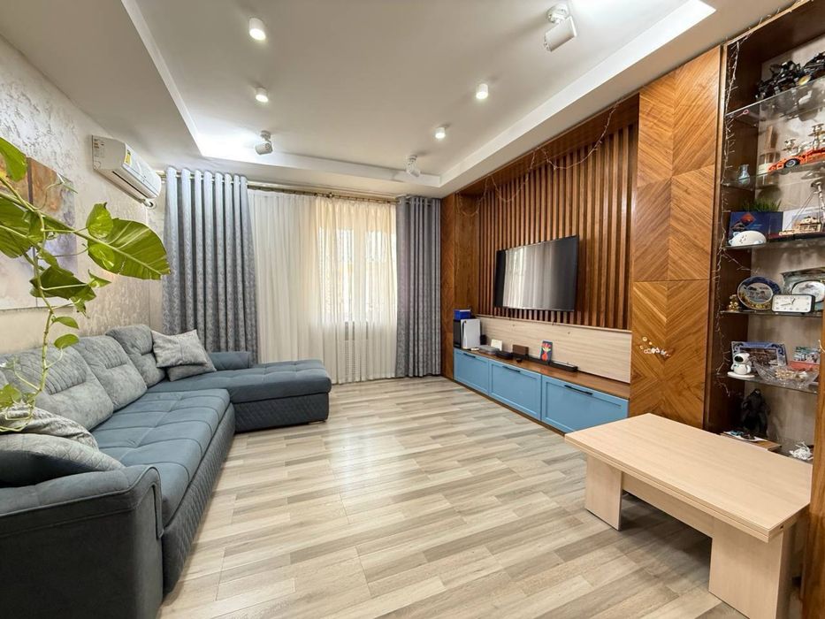 Квартира метро Шахристан 4/6/7 140 м2