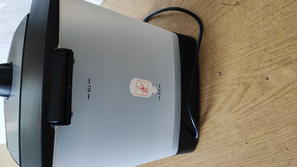 Продавам кафемашина MUHLER