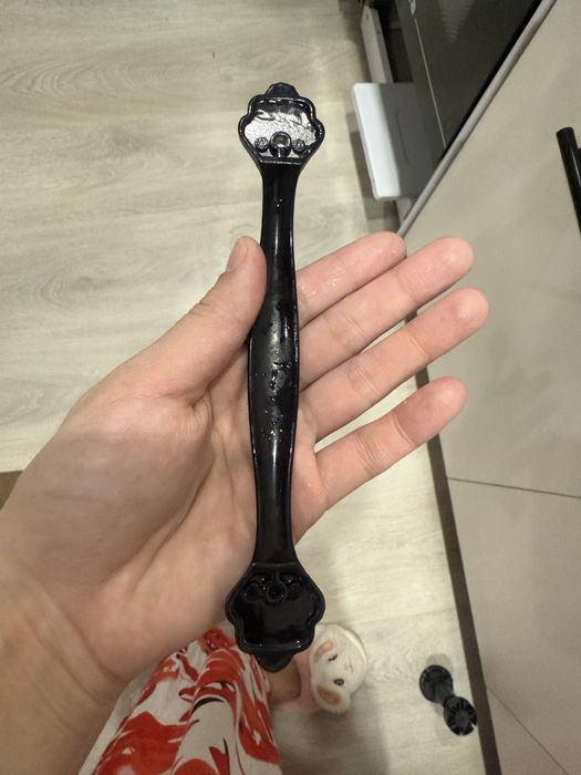 Ручки дверные (для кухни и тд)