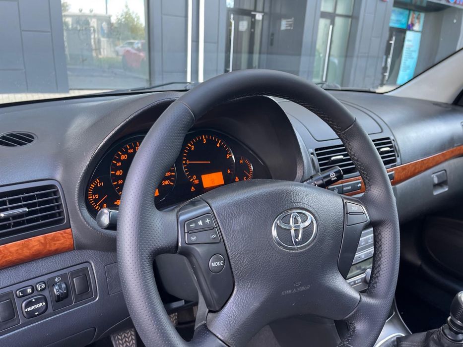 TOYOTA Avensis 2006 — imagine 2