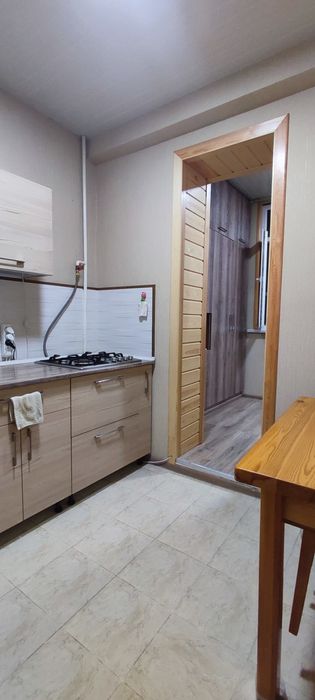 Продам квартиру метро Хамза Е квартал 2/2/5, кирпич