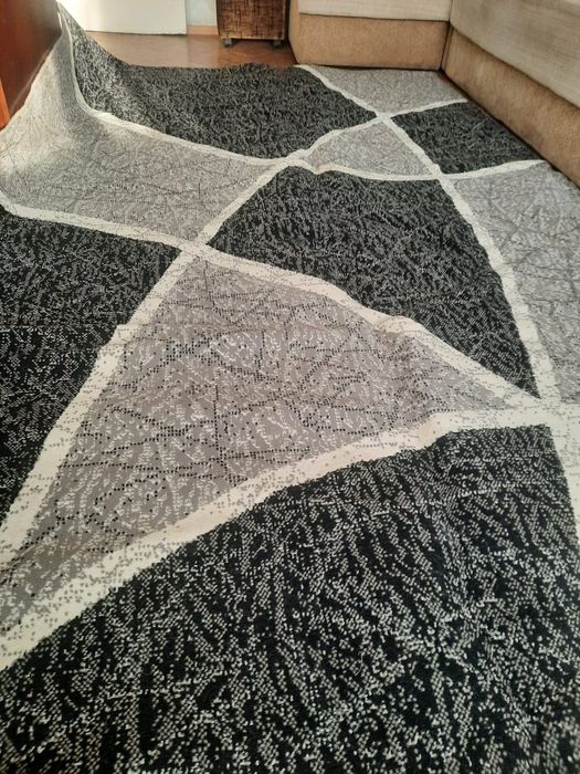 Продам большой ковер 4×2 метра