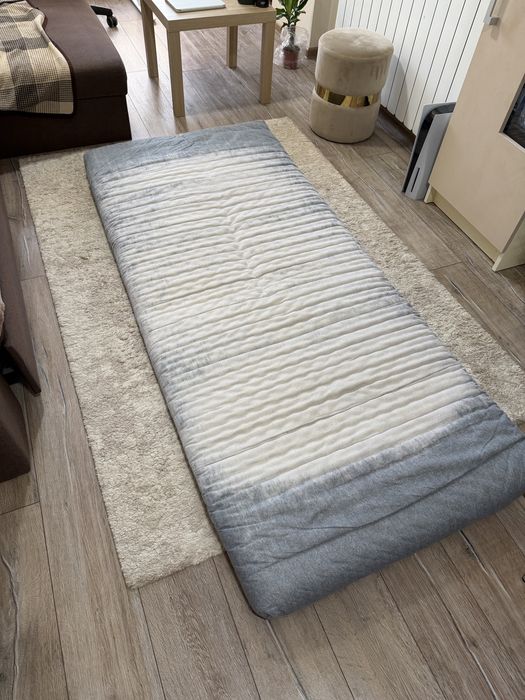Продавам матрак 80x200 в добро състояние