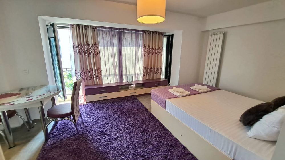 Revelion 2026.Inchiriem aprtamente si vile pentru petrecere