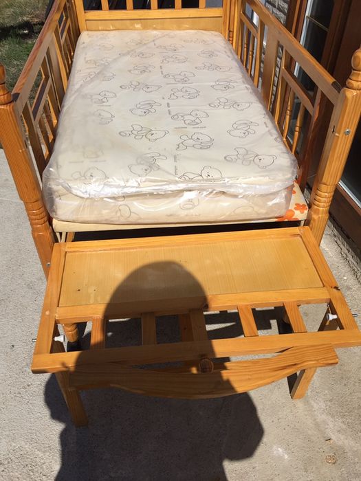 Продам детскую кровать