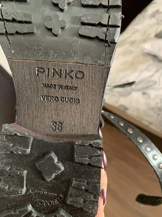 Pinko кожени боти