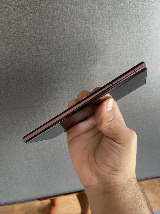 Samsung S22 Ultra Burgundy