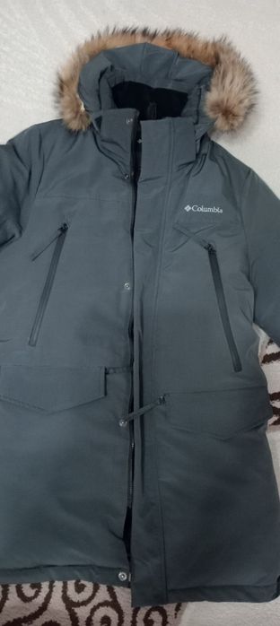 Продам зимнию куртку