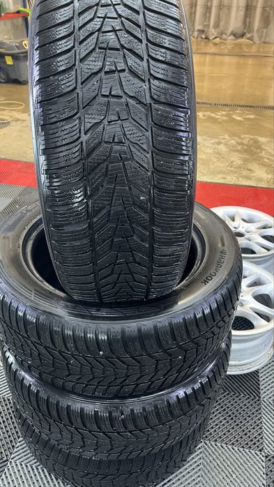 Алуминиеви джанти BMW със зимни гуми 235/55 R17