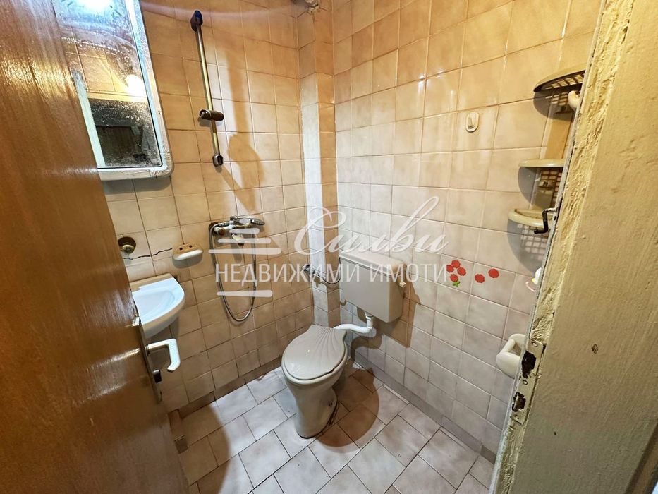 Продава се Двустаен апартамент в Търговище, Запад 1 - 66 кв.м за 1198 €/кв.м - Снимка #6