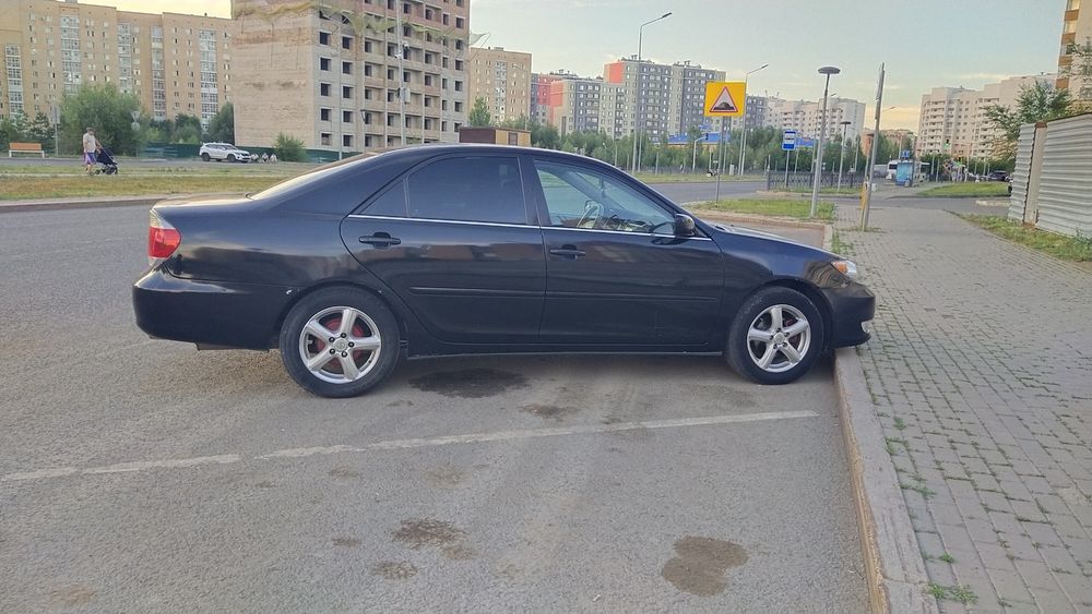 Продам камри  35