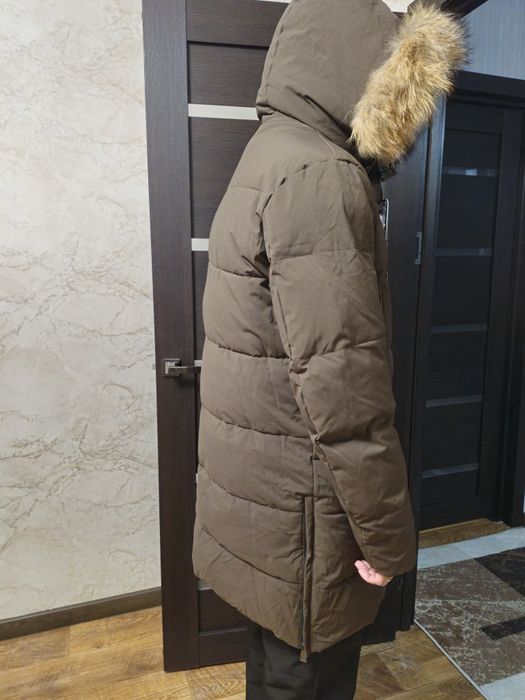 Продам пуховик новый