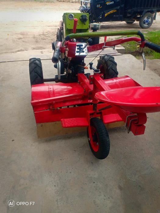 zubr mini traktr