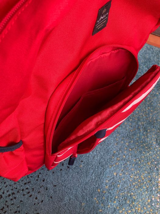 Раница на Joules