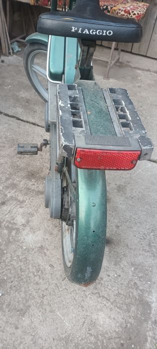 Vând piaggio bravo