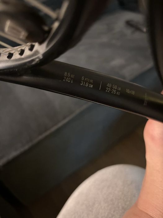 Ракета WILSON Pro Staff V13