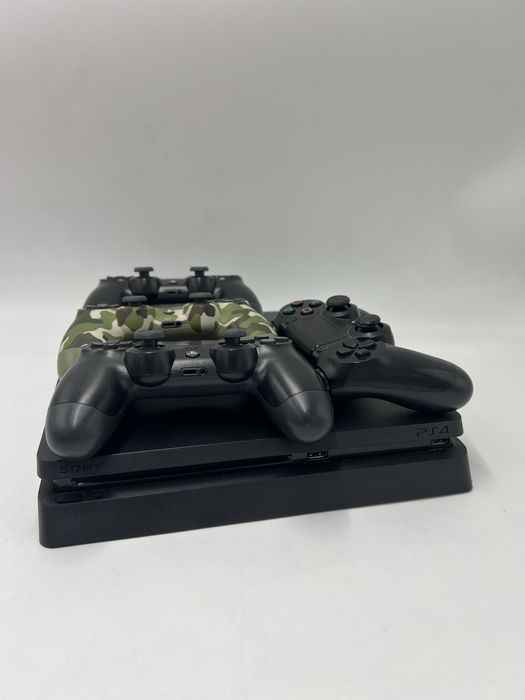 Sony PlayStation 4
