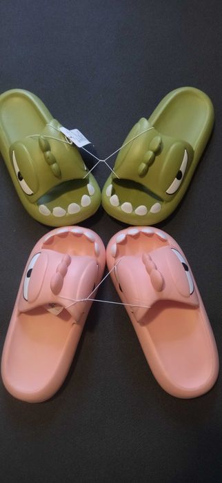 Чехли акули, sharky slides, чехли "динозаври"