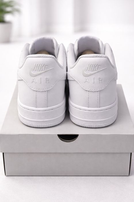 Adidași Nike Air Force 1