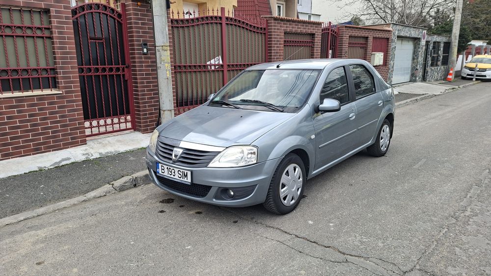 Dacia logan 1.6 benzina+gaz toyota de Romania