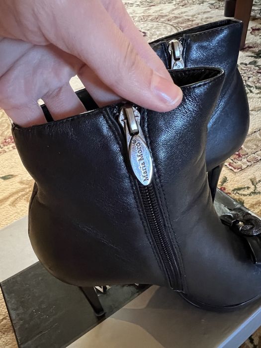 Пол сапоги элегантные MariaMoro 39 размер кожаные