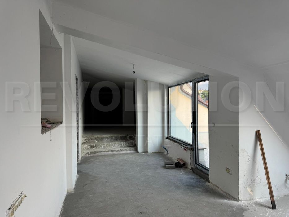 Продава се Четиристаен апартамент в София, Лозенец - 150 кв.м за 3198 €/кв.м - Снимка #2