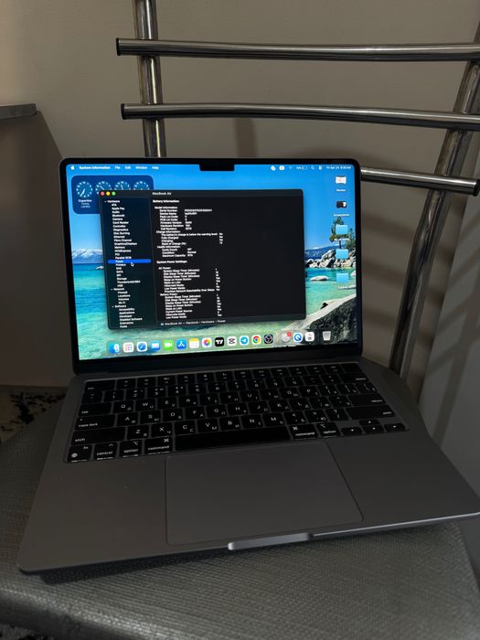 Macbook air m2 space grey