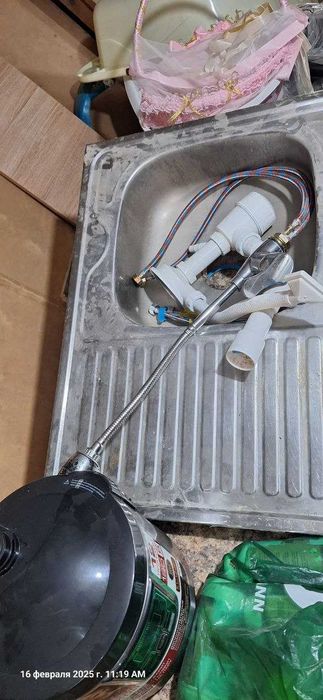 Сместитель для кухни, ошхона учун сместитель ва саватчалар