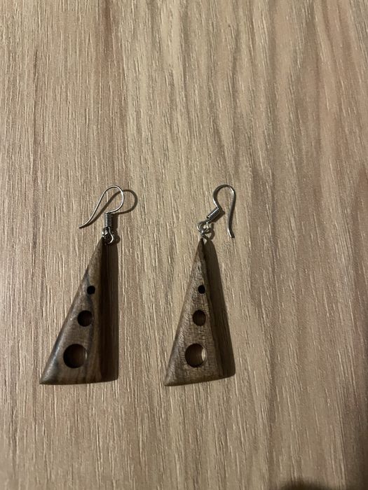 Обеци дървени