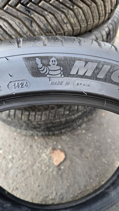 255/40/R20 Michelin pilot sport