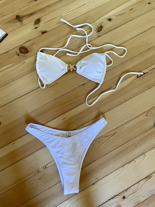 Нов бял дамски  бански