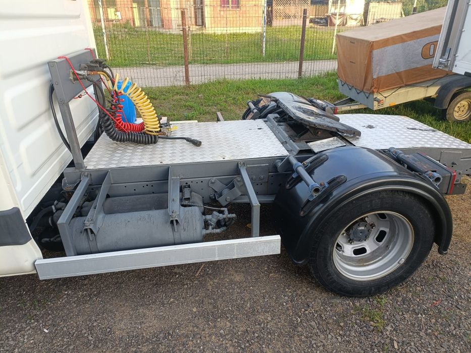 Vând Ansamblu Iveco Daily 3.5, 8.7 tone în ansamblu